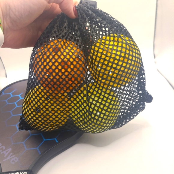 JoncAye Pickleball Paddle Racket with Balls and Bag - Picture 3 of 6